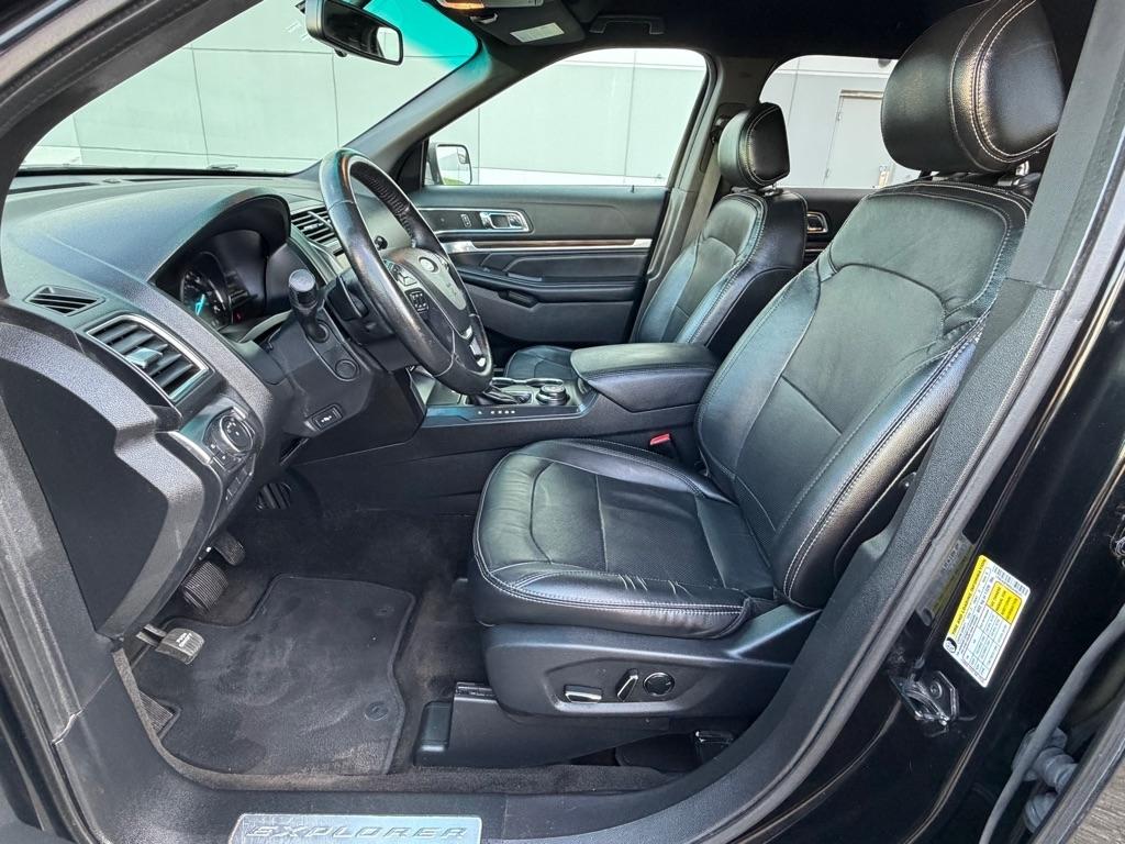 Ford Explorer Limited 4WD 2016