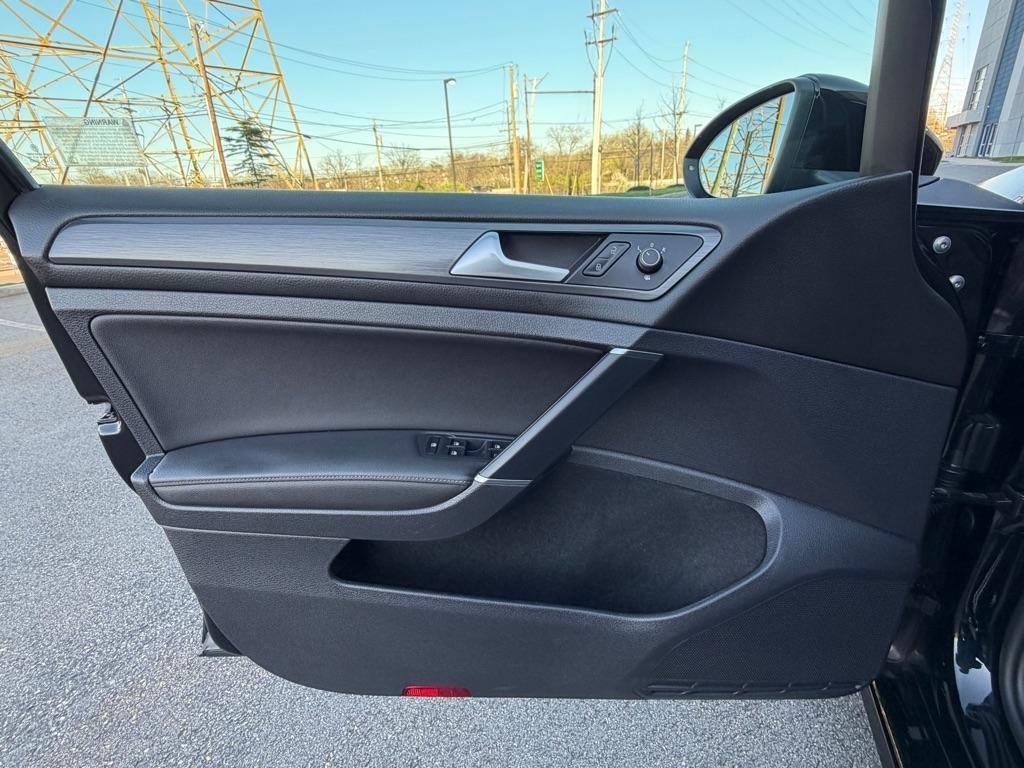 Volkswagen Golf TSI 8A 2020