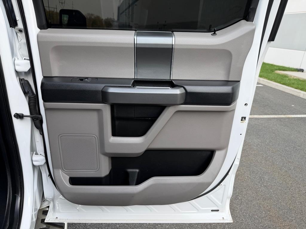 Ford F-150 XLT SuperCrew 5.5-ft. Bed 4WD 2016