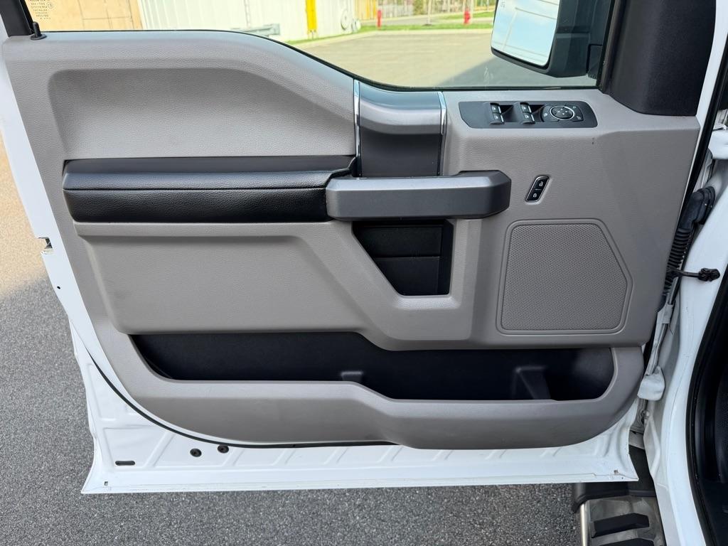 Ford F-150 XLT SuperCrew 5.5-ft. Bed 4WD 2016