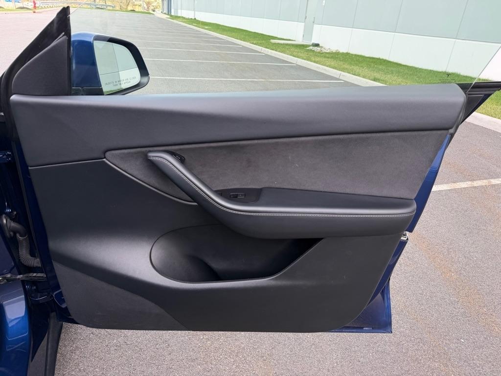 Tesla Model Y Long Range 2022