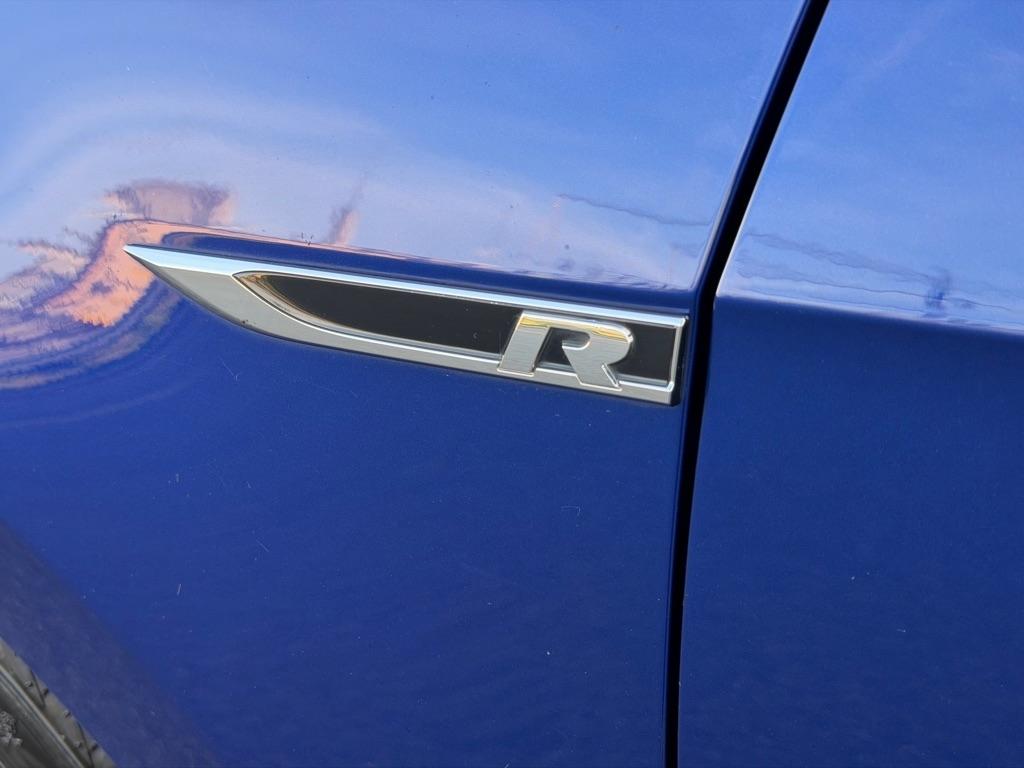 Volkswagen Golf R  2016