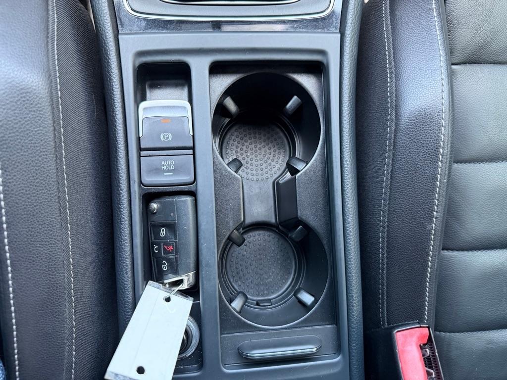 Volkswagen Golf R  2016