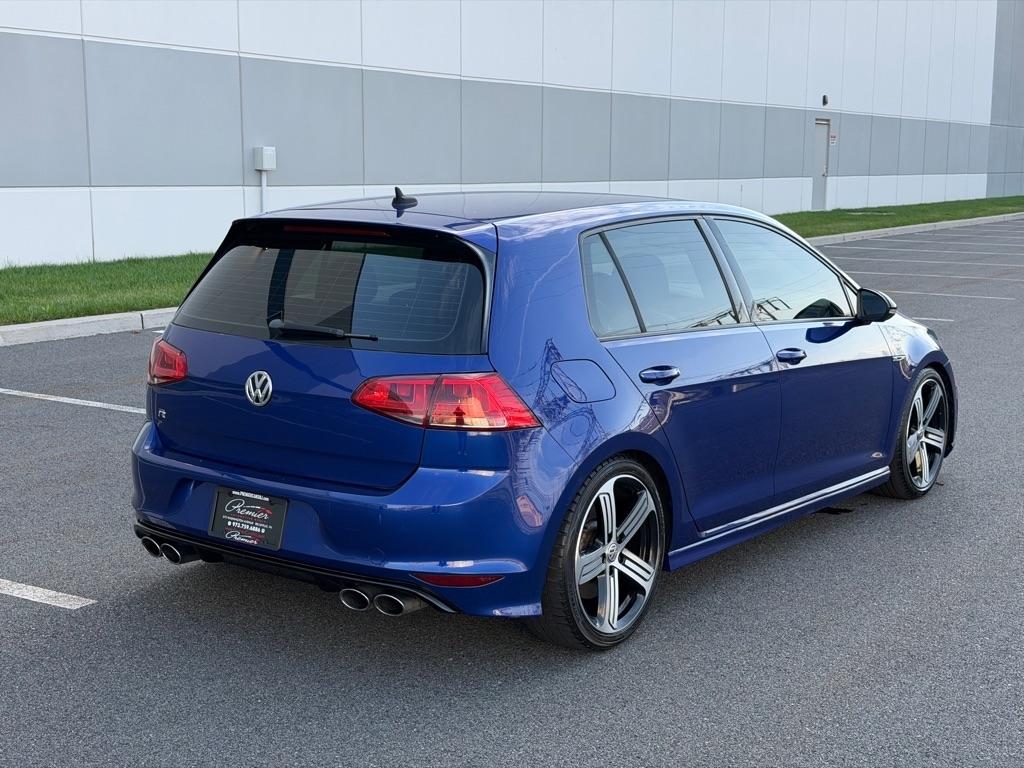 Volkswagen Golf R  2016