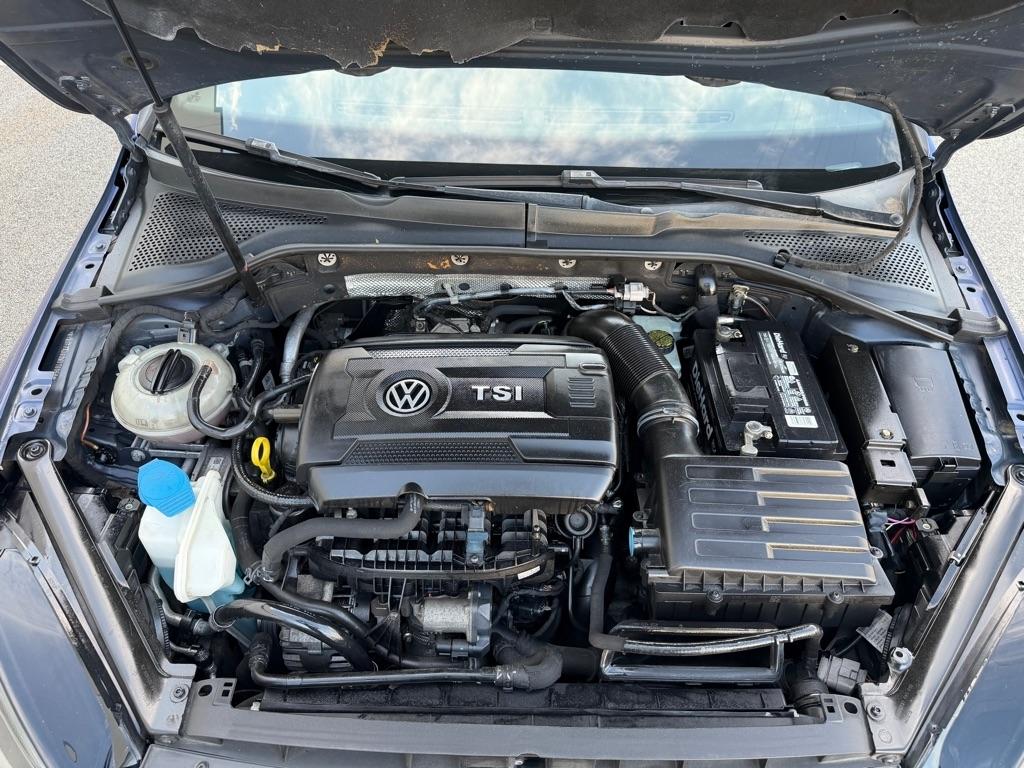 Volkswagen Golf R  2016