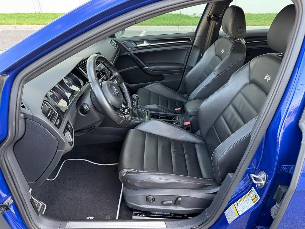 Volkswagen Golf R  2016