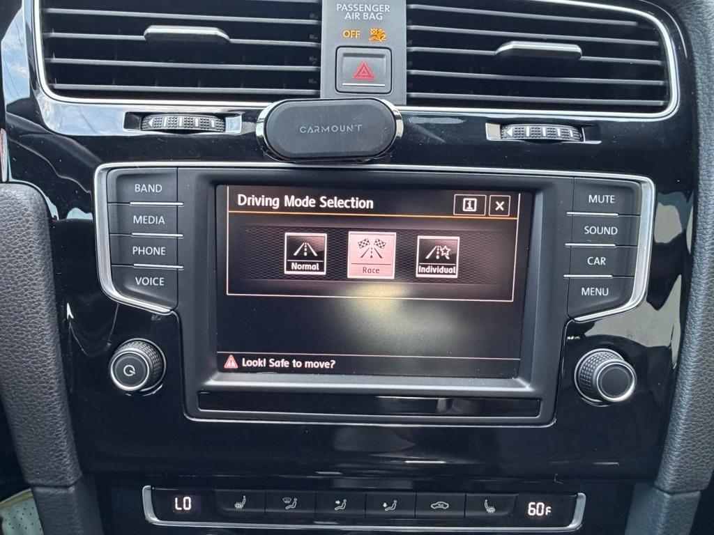 Volkswagen Golf R  2016