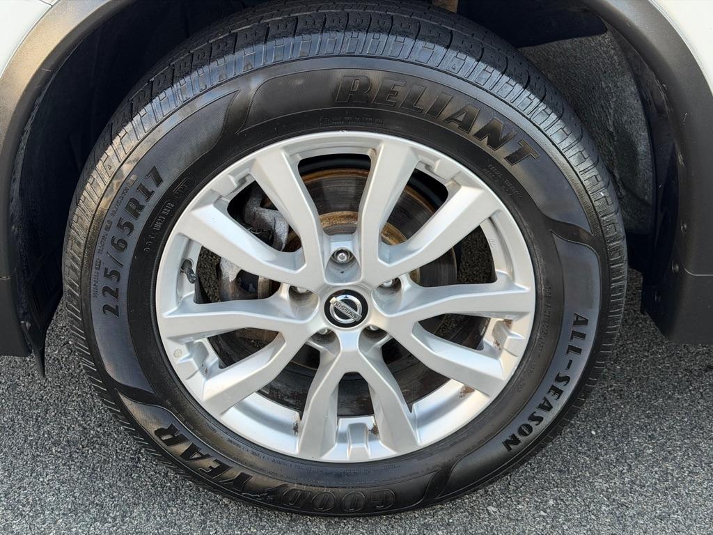 Nissan Rogue SV AWD 2018