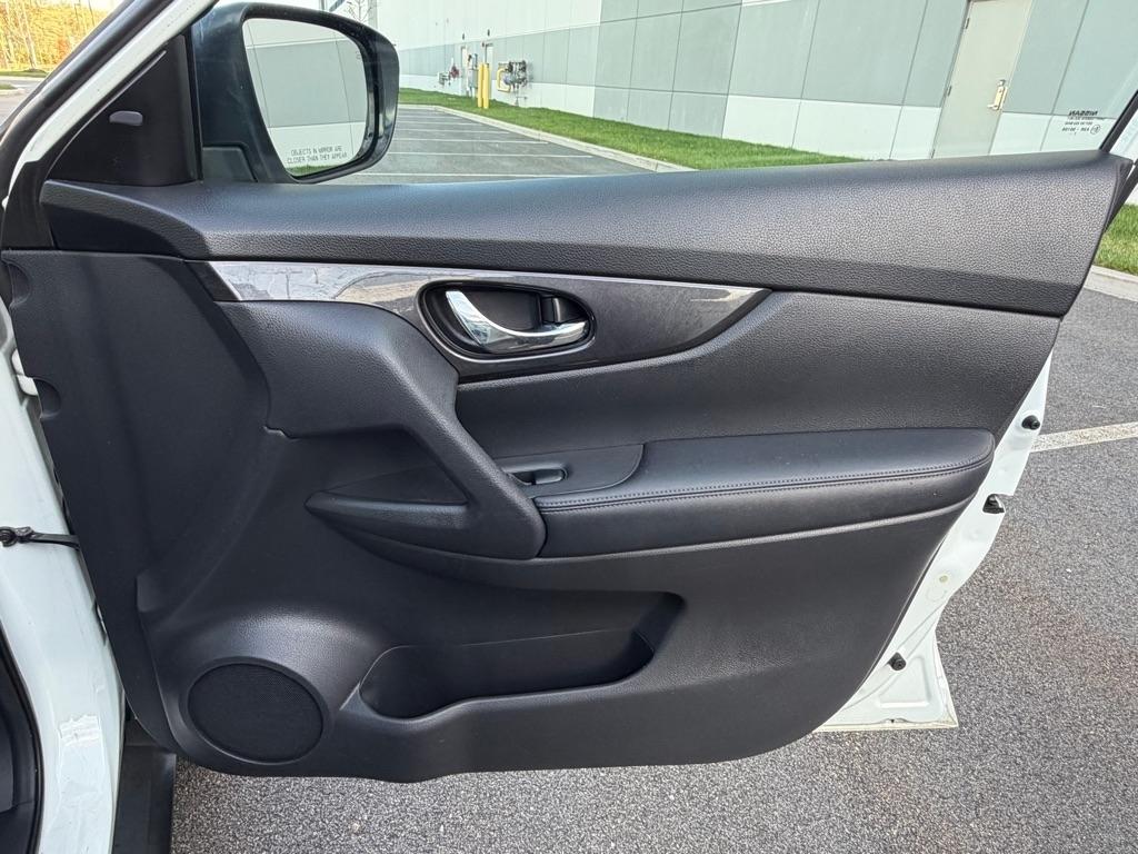 Nissan Rogue SV AWD 2018