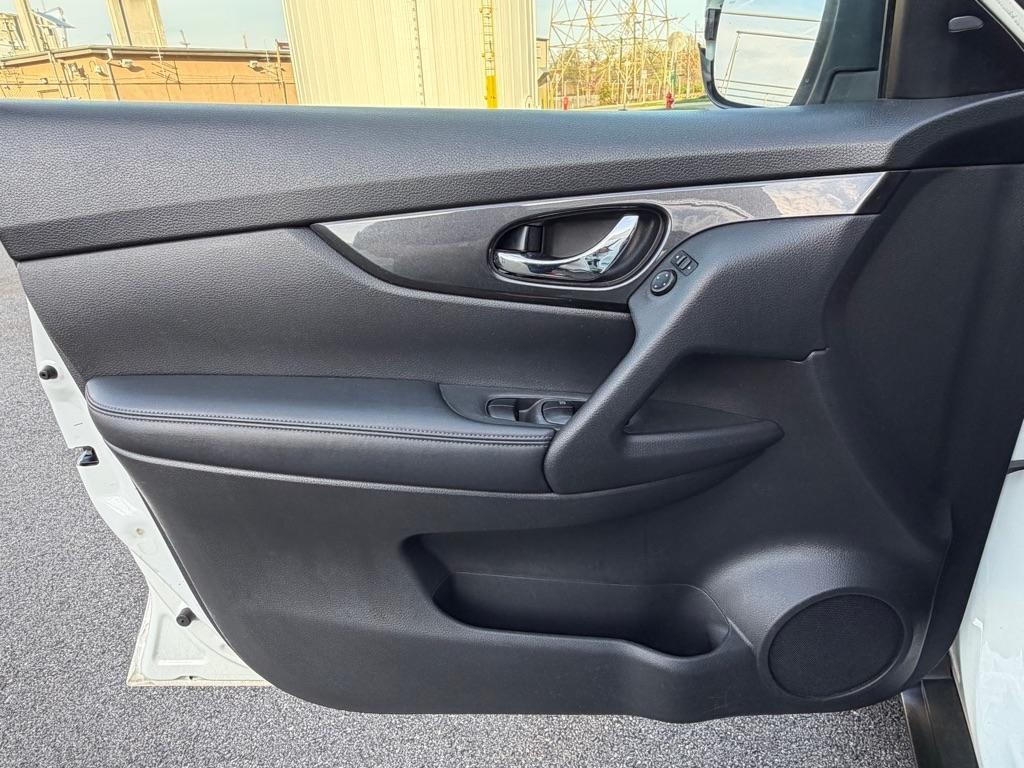 Nissan Rogue SV AWD 2018