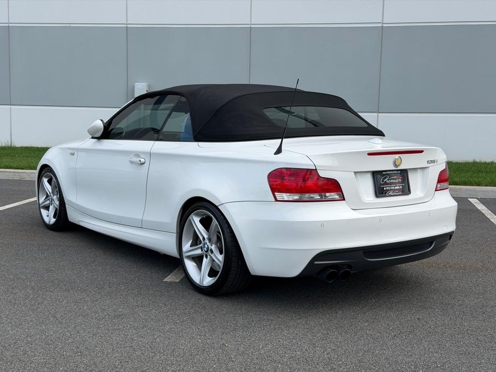 BMW 1-Series 135i Convertible 2009