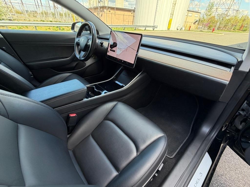 Tesla Model 3 Long Range 2018