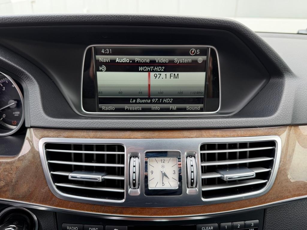 Mercedes-Benz E-Class Wagon  2014