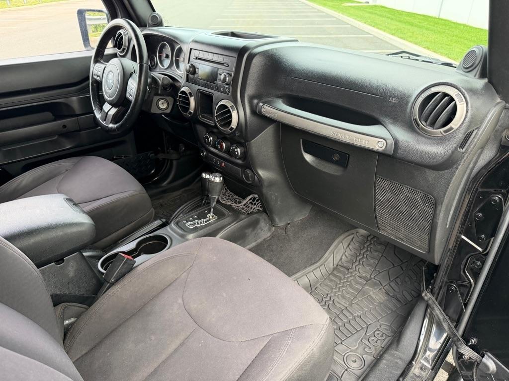 Jeep Wrangler Willys 2 Door 4x4 2014