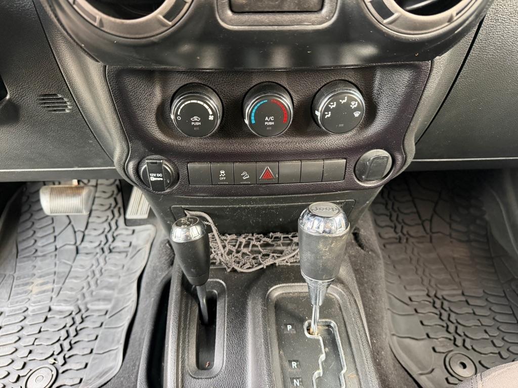 Jeep Wrangler Willys 2 Door 4x4 2014