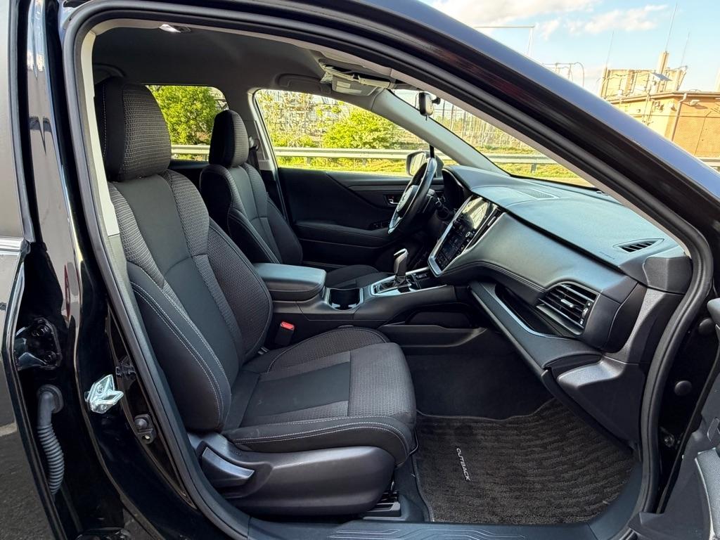 Subaru Outback  2023