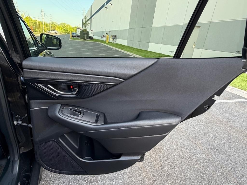 Subaru Outback  2023