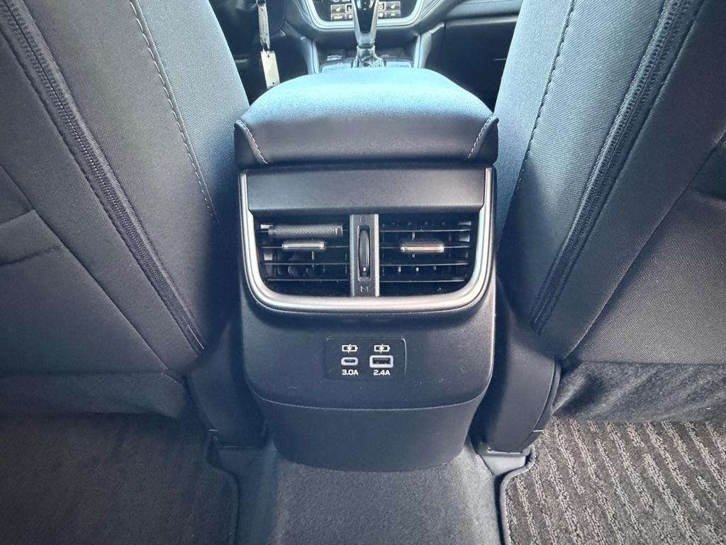 Subaru Outback  2023