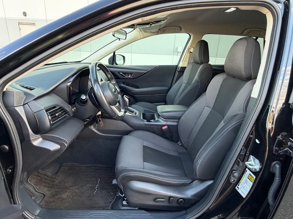 Subaru Outback  2023
