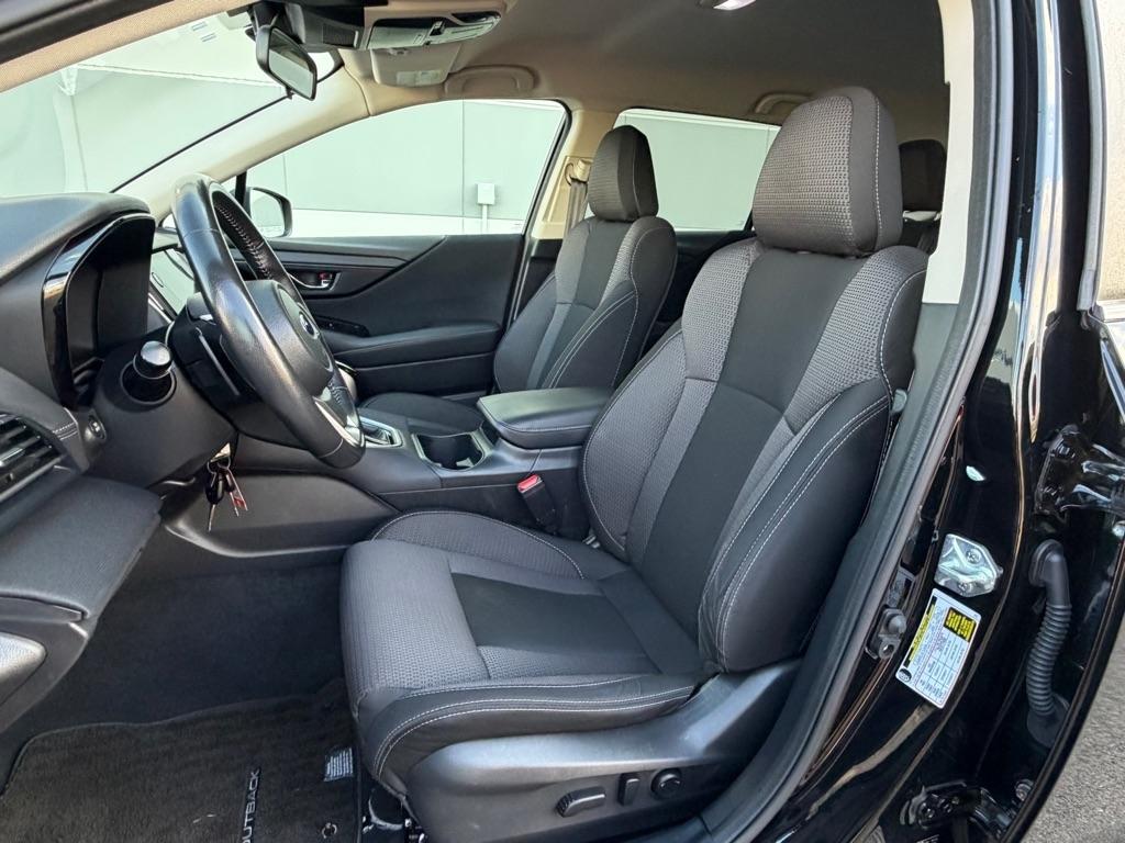 Subaru Outback  2023