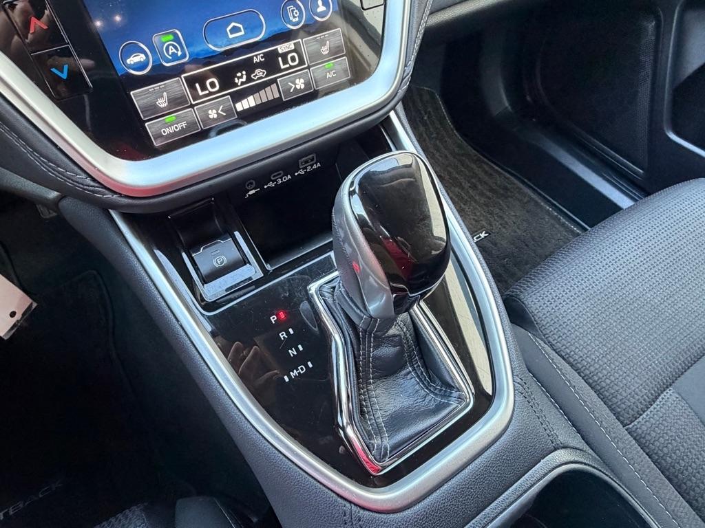 Subaru Outback  2023