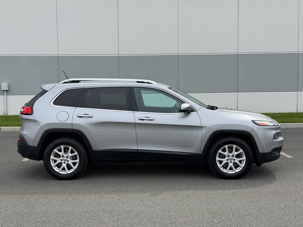 Jeep Cherokee Latitude 4WD 2015