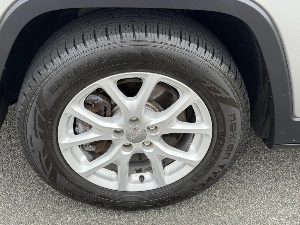 Jeep Cherokee Latitude 4WD 2015