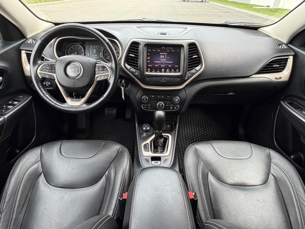 Jeep Cherokee Latitude 4WD 2015