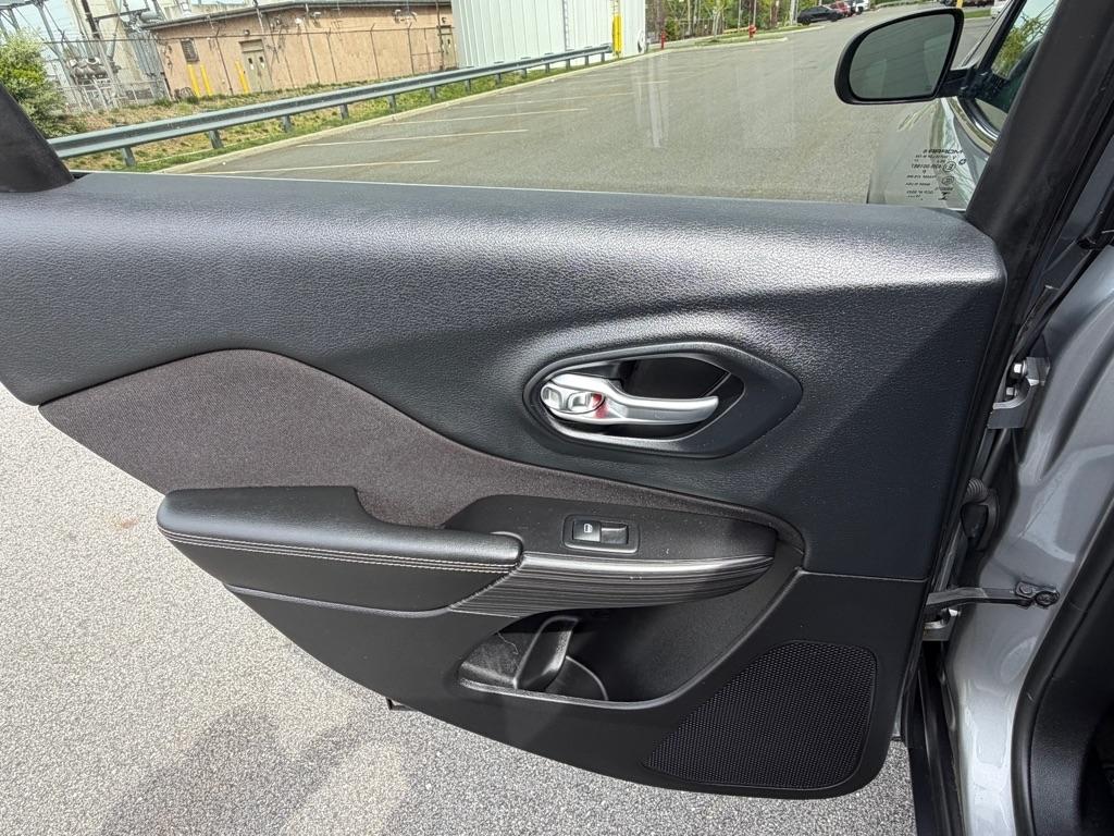 Jeep Cherokee Latitude 4WD 2015