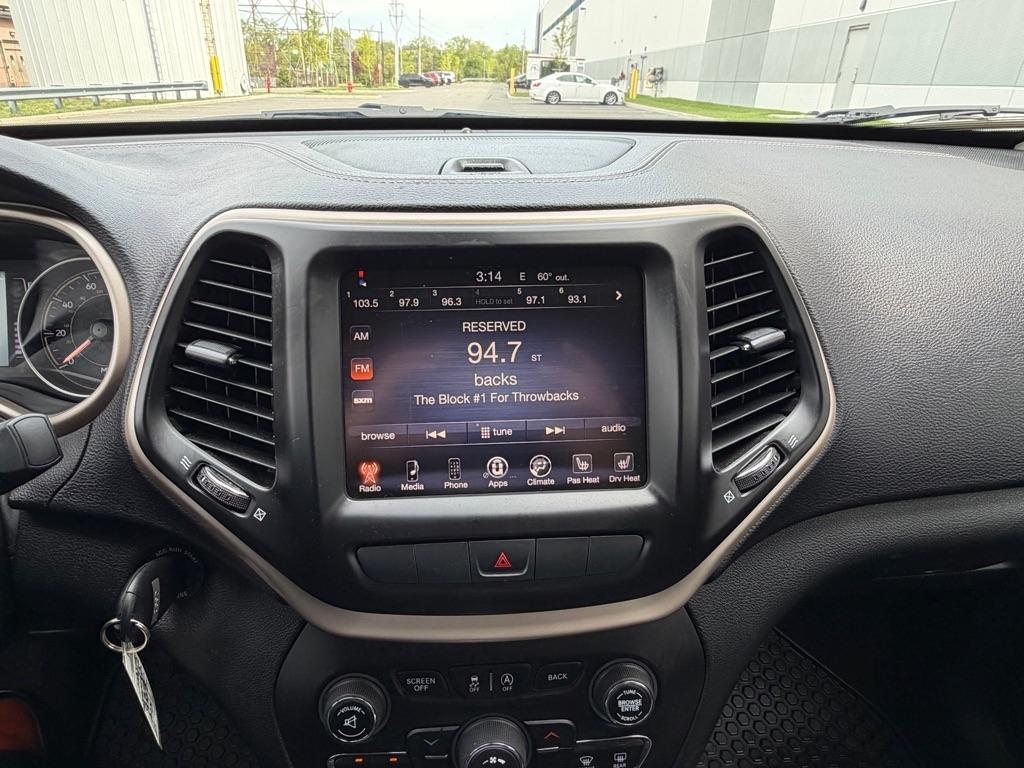 Jeep Cherokee Latitude 4WD 2015