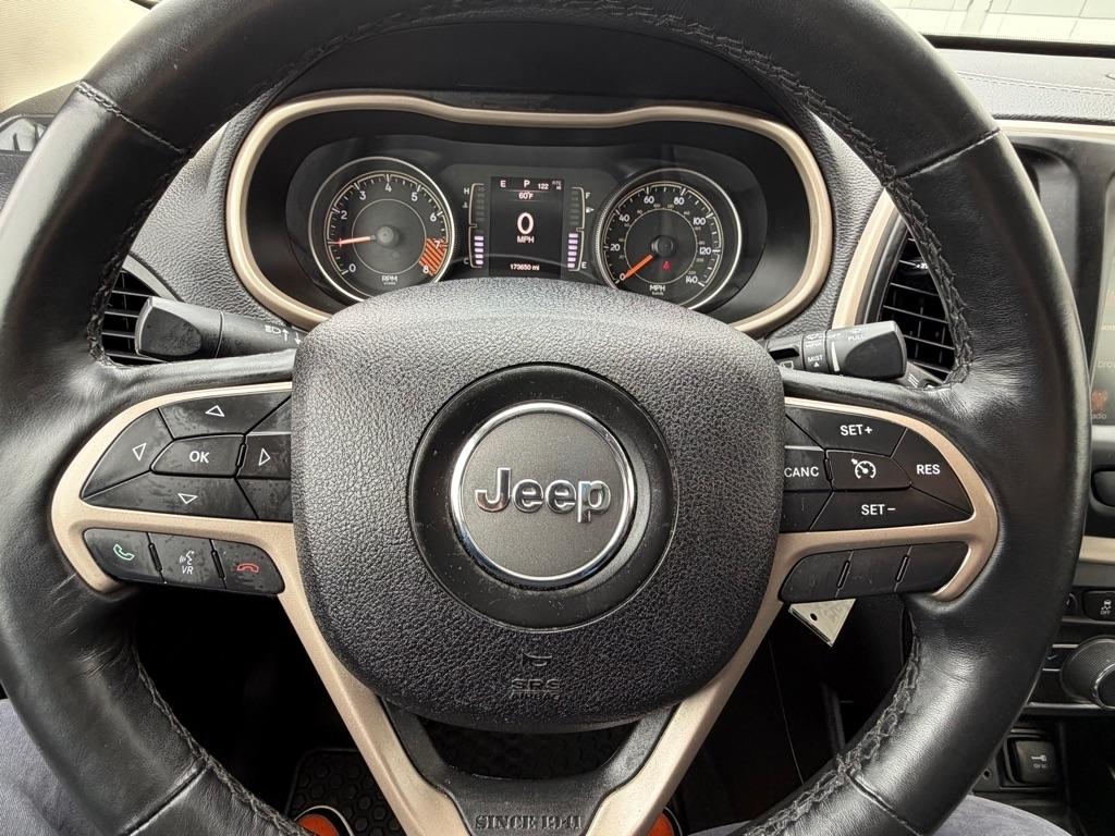 Jeep Cherokee Latitude 4WD 2015