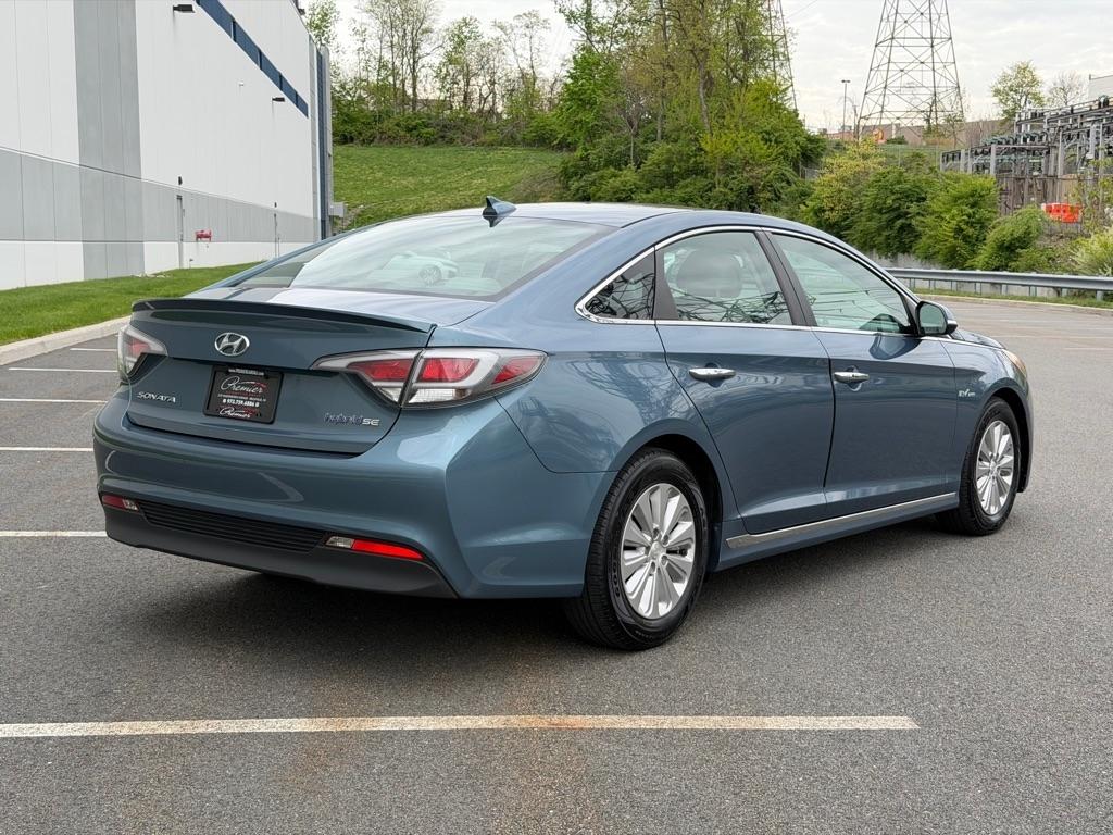 Hyundai Sonata Hybrid  2016