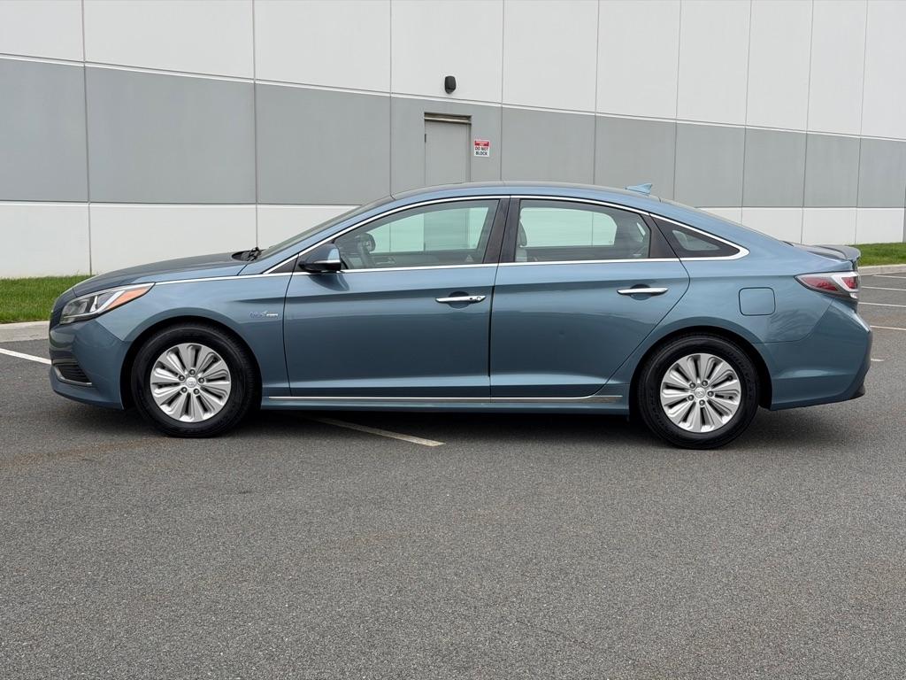 Hyundai Sonata Hybrid  2016