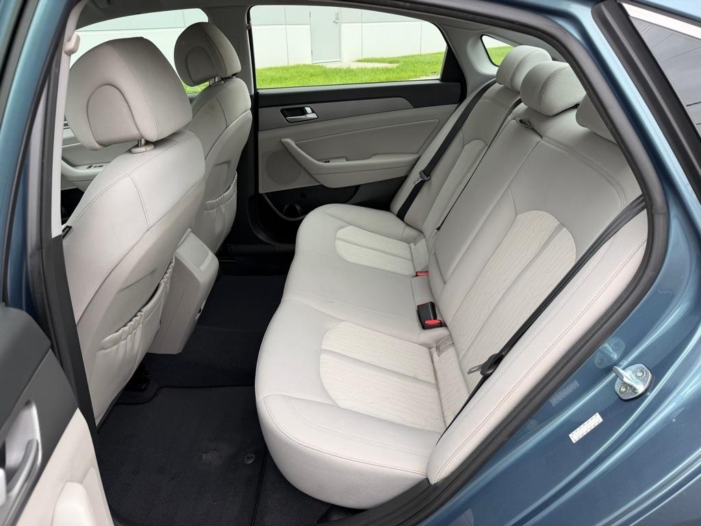 Hyundai Sonata Hybrid  2016