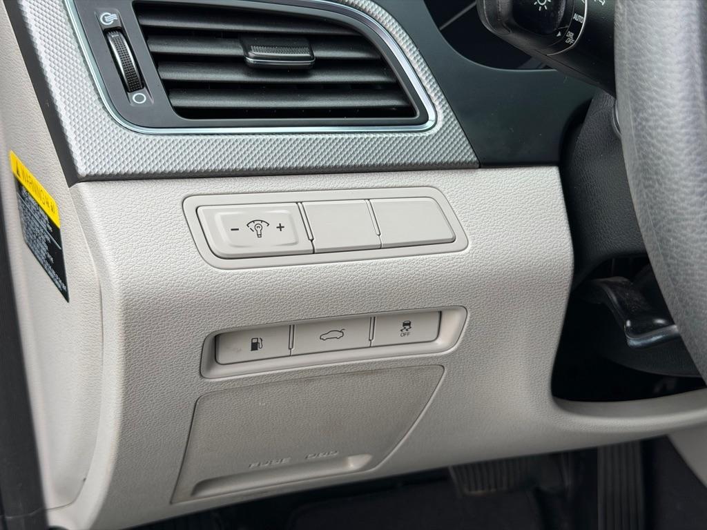 Hyundai Sonata Hybrid  2016