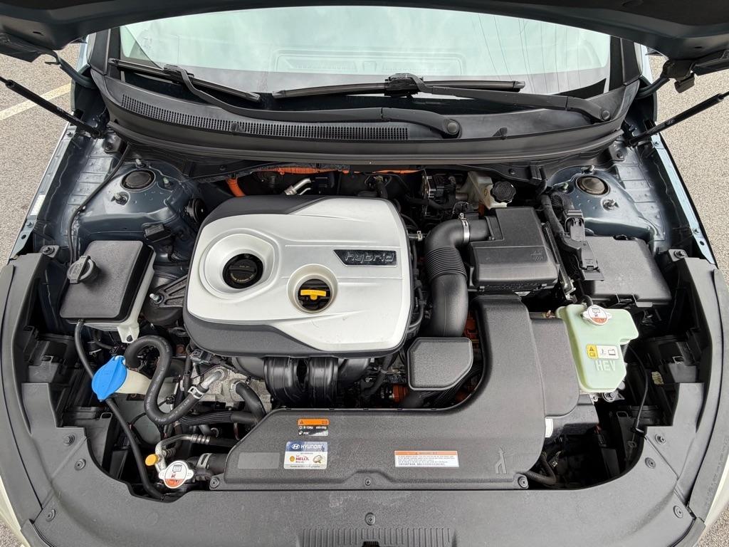 Hyundai Sonata Hybrid  2016