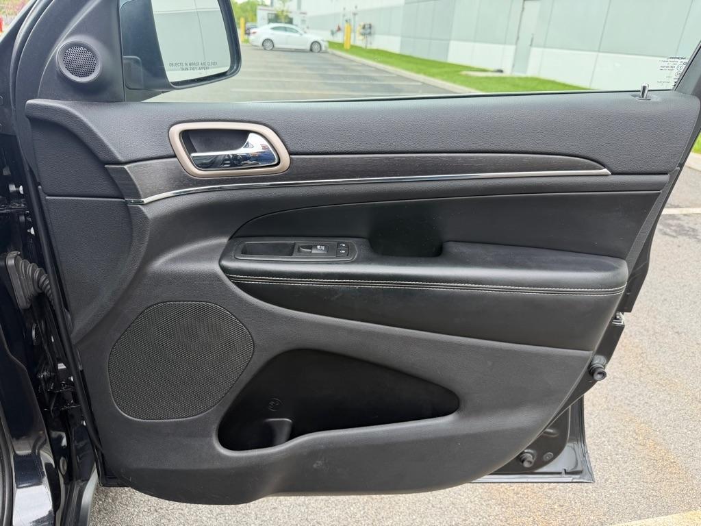 Jeep Grand Cherokee  2015