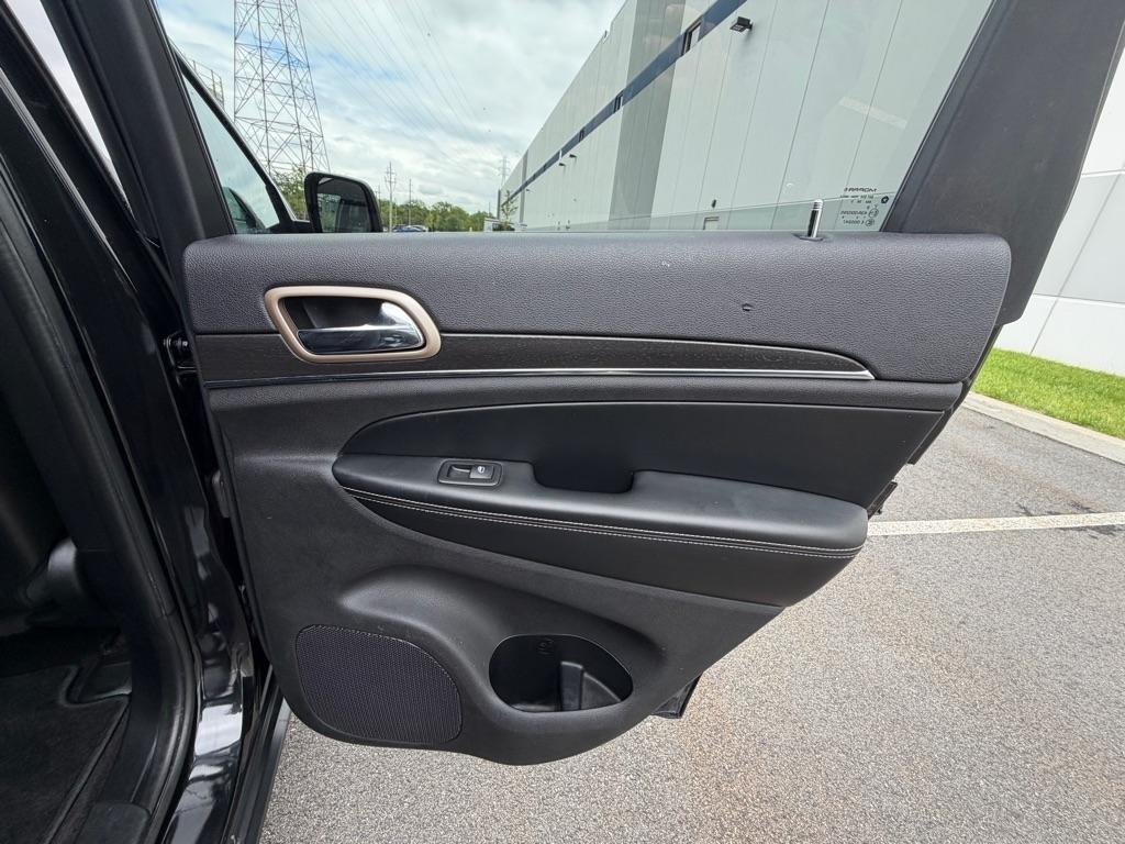 Jeep Grand Cherokee  2015