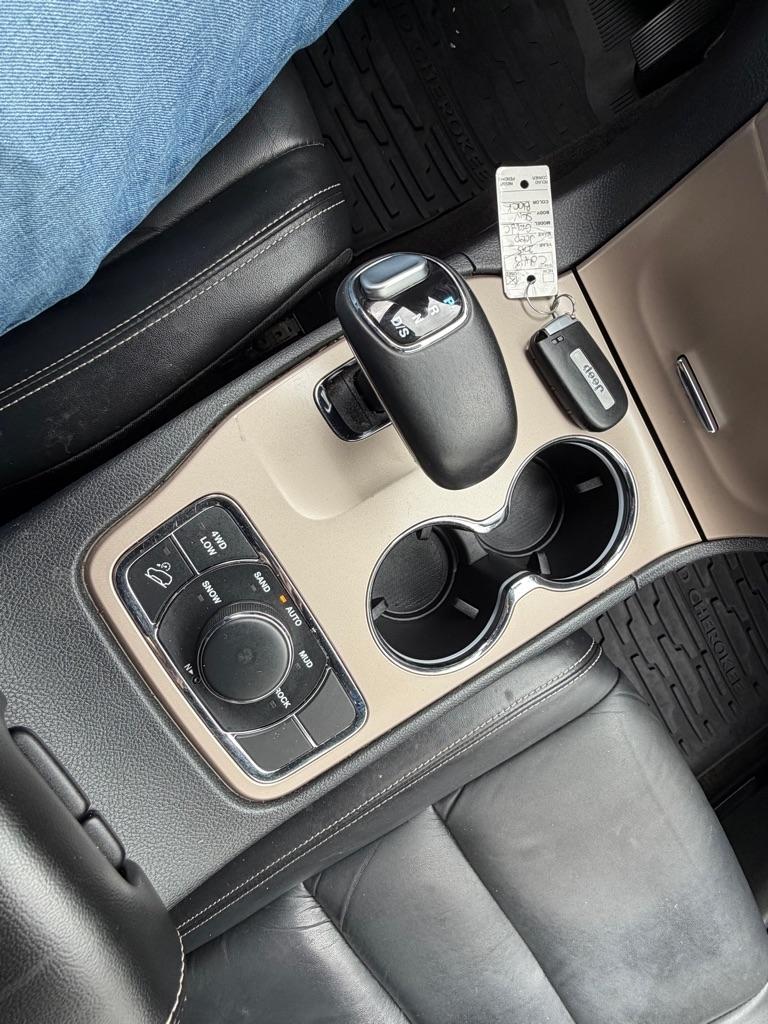 Jeep Grand Cherokee  2015