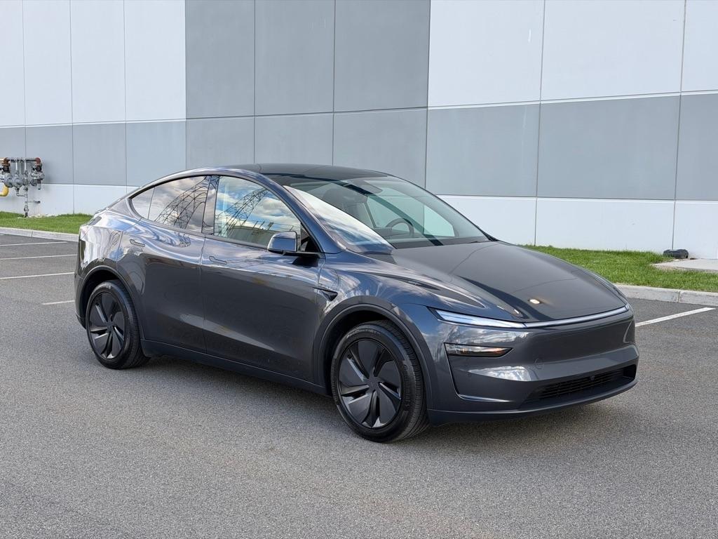 Tesla Model Y Long Range AWD 2026
