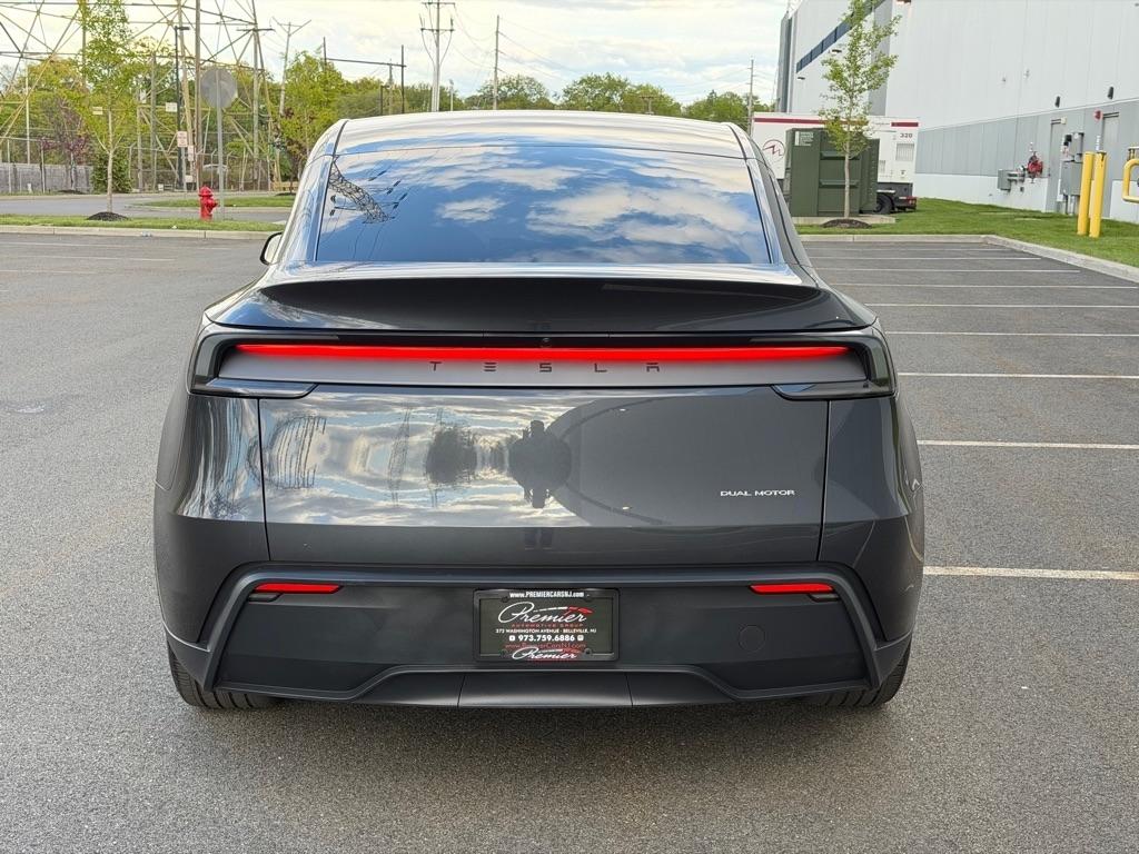 Tesla Model Y Long Range AWD 2026