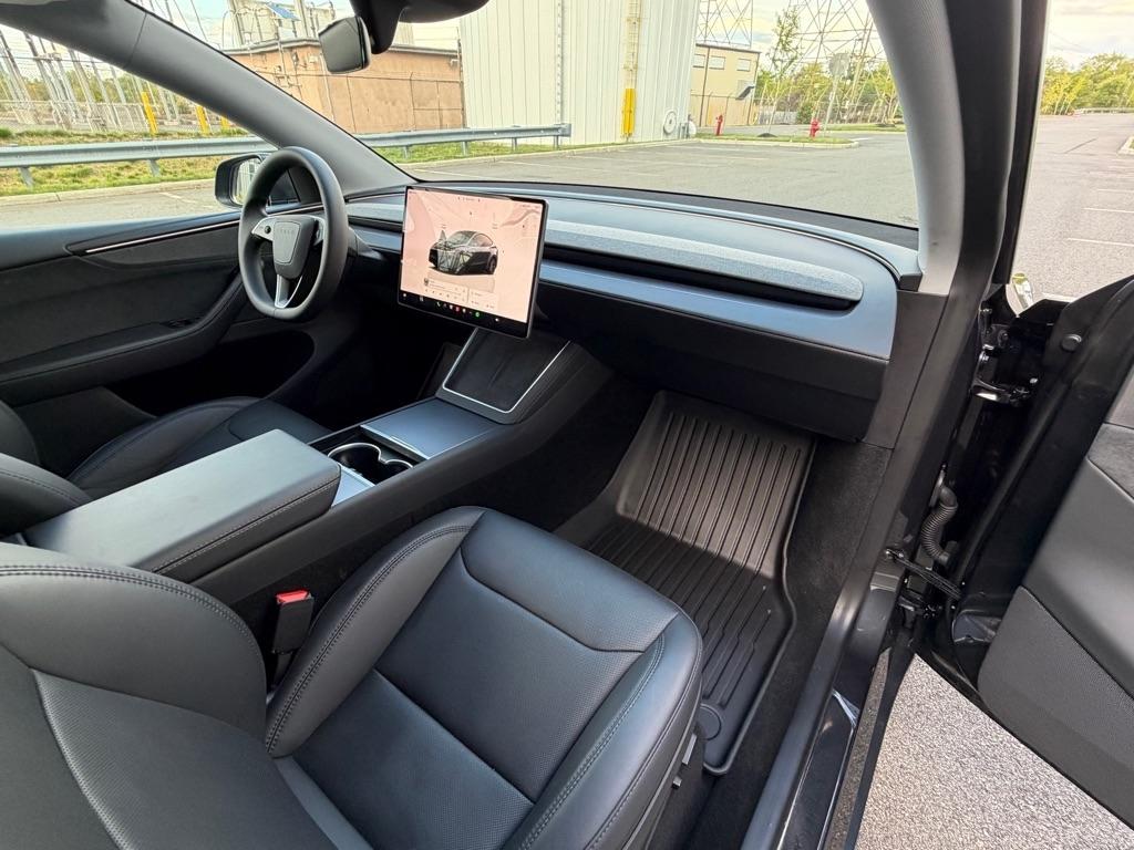 Tesla Model Y Long Range AWD 2026