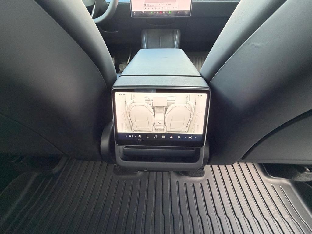 Tesla Model Y Long Range AWD 2026