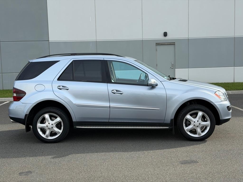 Mercedes-Benz M-Class 4MATIC 4dr 3.5L 2008