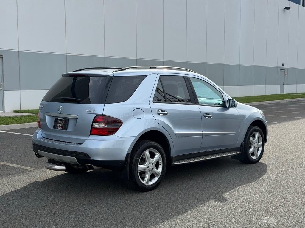 Mercedes-Benz M-Class 4MATIC 4dr 3.5L 2008