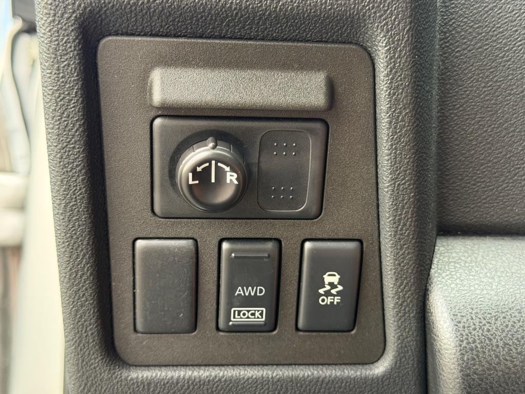 Nissan Rogue AWD 4dr S 2013