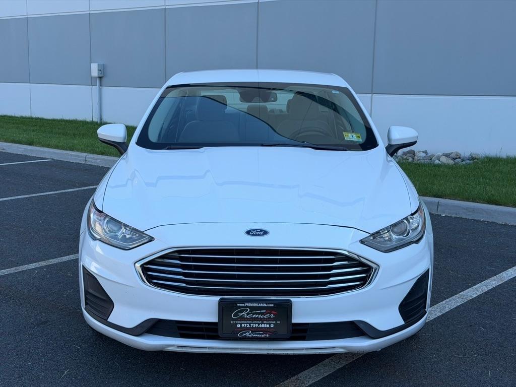 Ford Fusion Hybrid SE FWD 2019