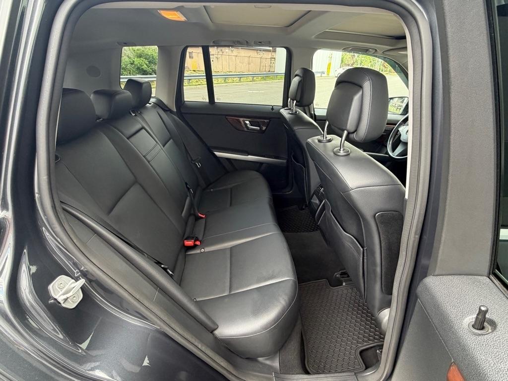 Mercedes-Benz GLK-Class 4MATIC 4dr GLK 350 2010