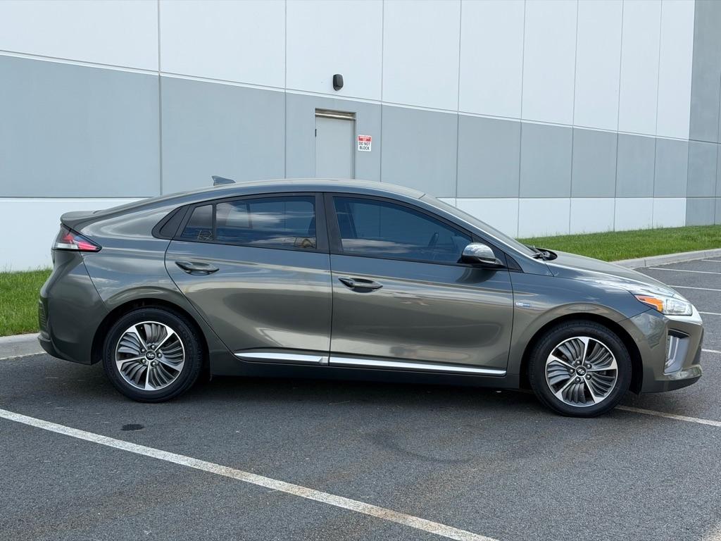 Hyundai Ioniq Plug-In Hybrid SE Hatchback 2020