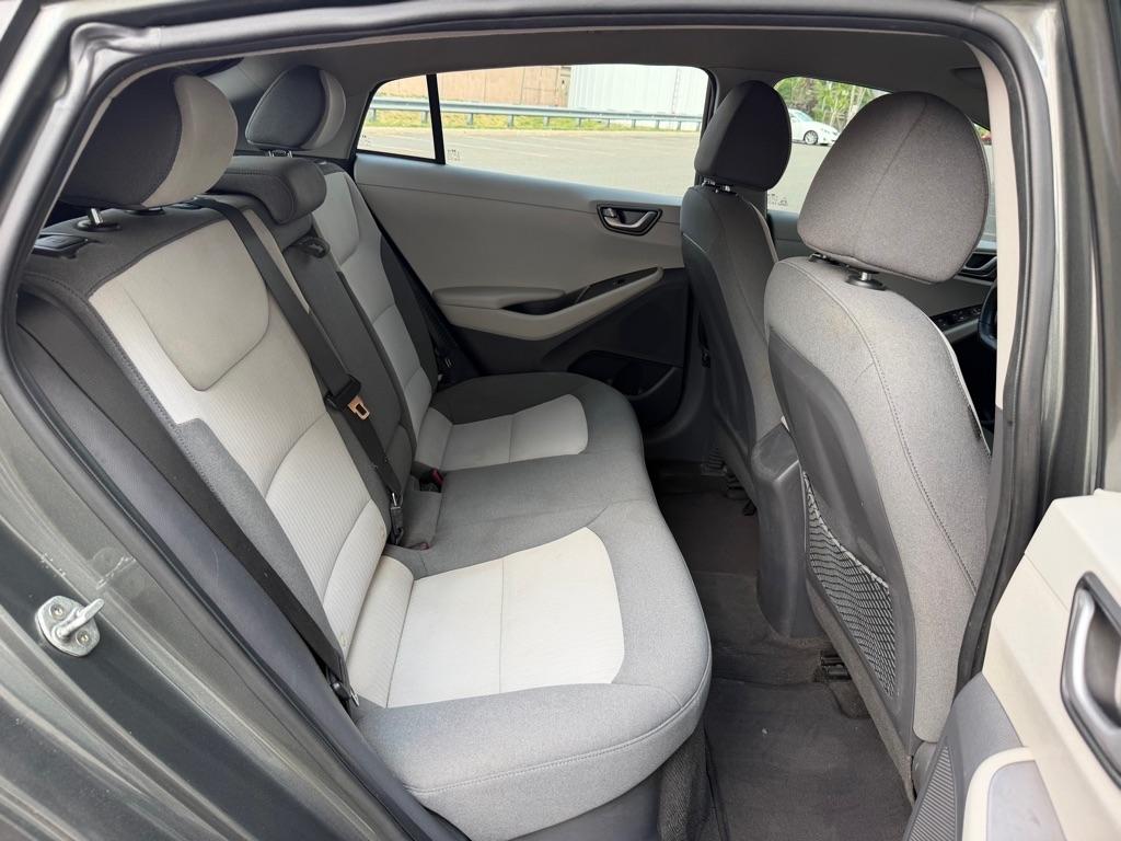 Hyundai Ioniq Plug-In Hybrid SE Hatchback 2020